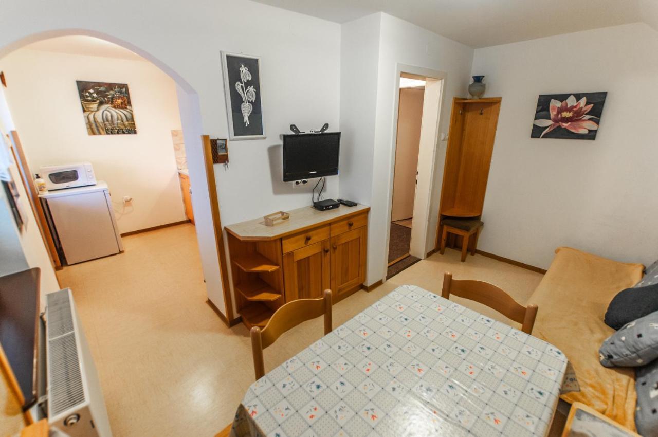 Apartment Ticar Bohinj Buitenkant foto